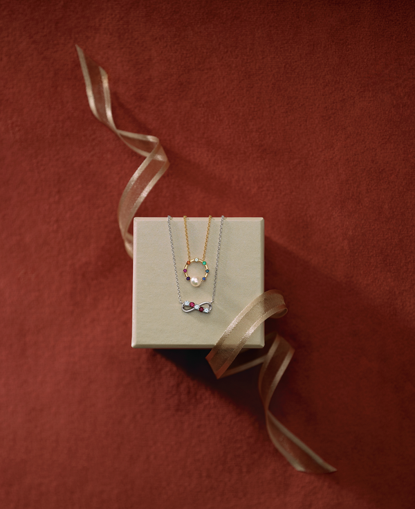 Rainbow Circle Necklace with Akoya Pearl