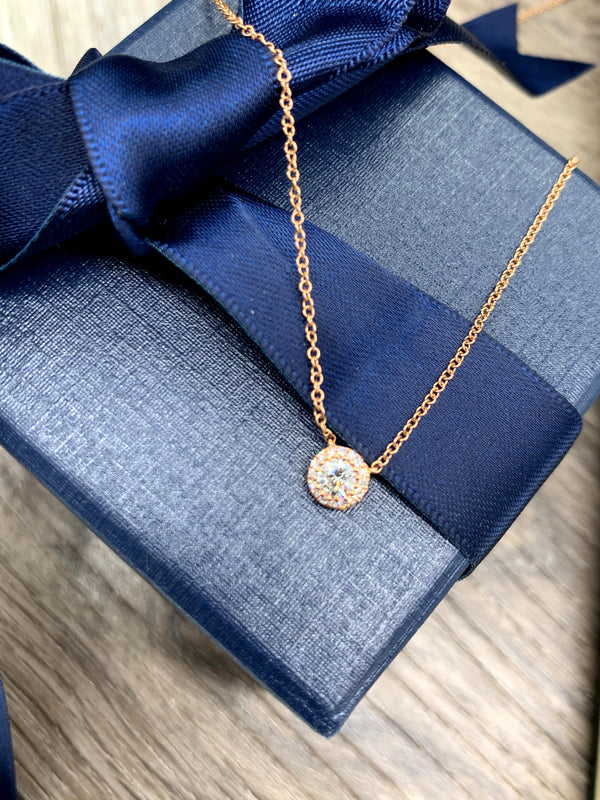 Round Halo Necklace