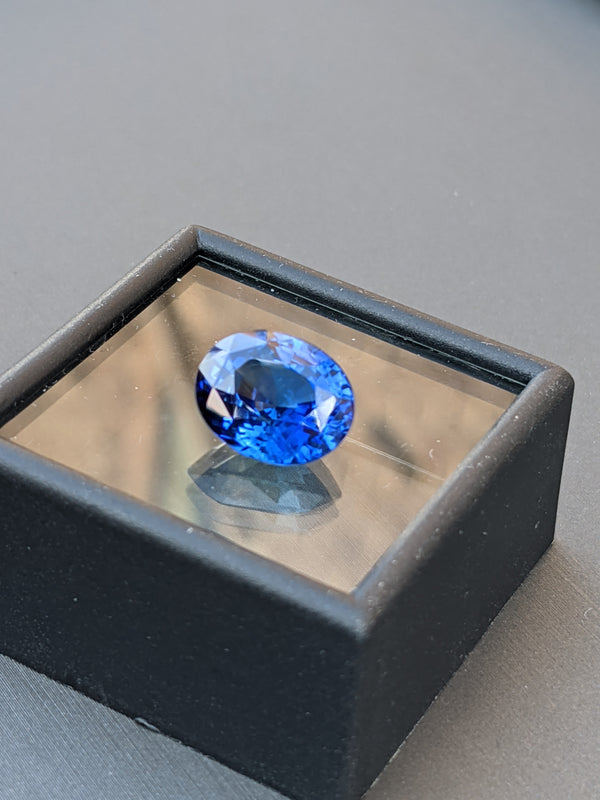 Premium GIA Certified Natural Oval Brilliant Sapphire (6.12 carats)