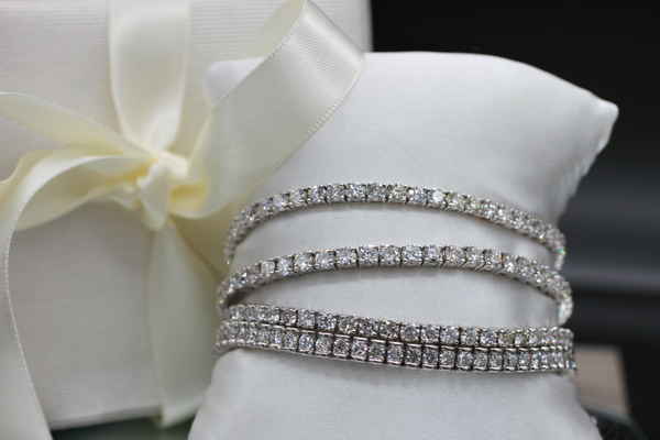 Diamond Line Tennis Bracelet (Natural AAAA Diamonds 6.40 ct)